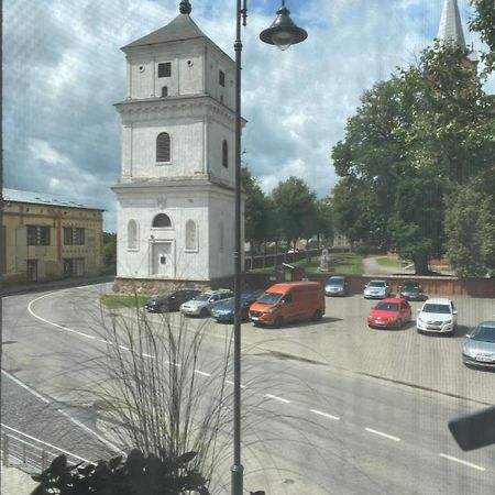 Bell Tower Apartment Плунге Екстериор снимка